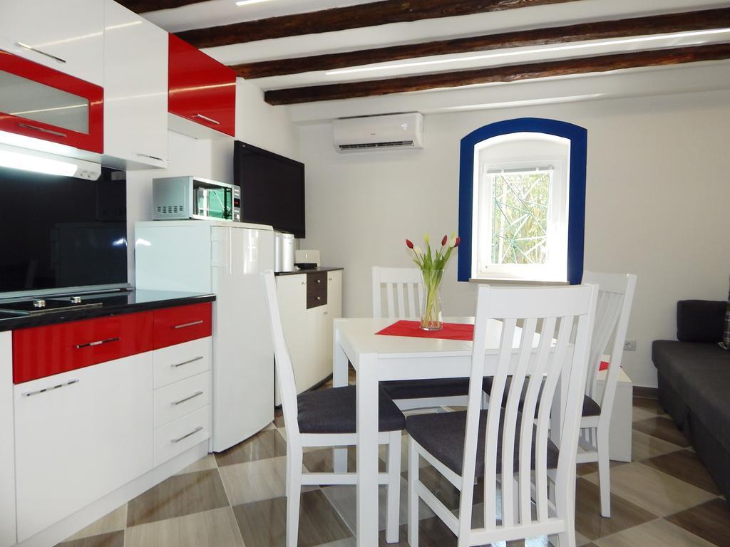 Karmen'S Apartment One Split Dış mekan fotoğraf