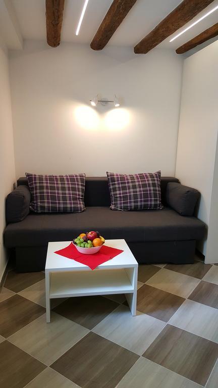 Karmen'S Apartment One Split Dış mekan fotoğraf